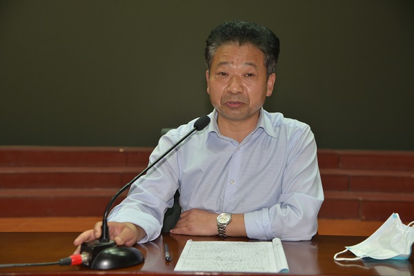 刘年校长"舒压励志学法指导"报告会 - 安徽省利辛县第一中学